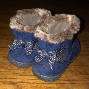 ISOTONER Navy Bow Boots